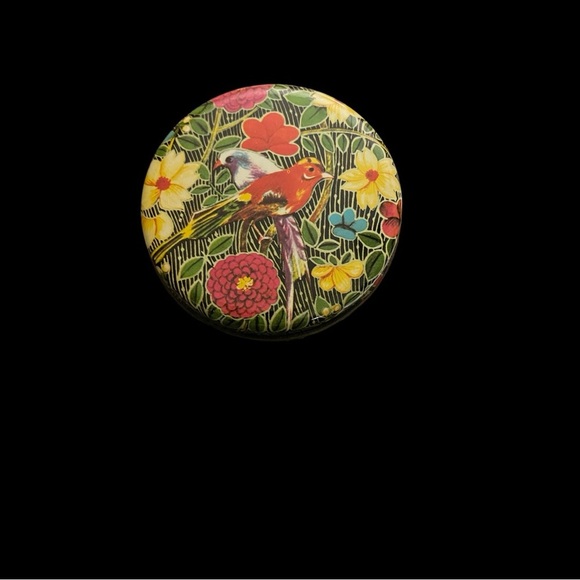 Vintage Floral and Bird Tea Tin - Picture 4 of 6